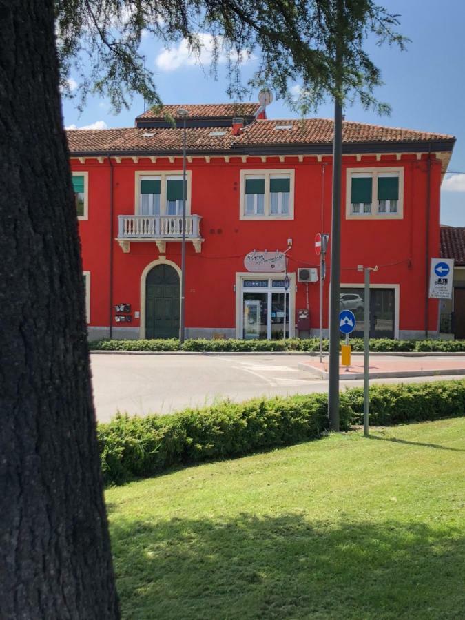 Rooms Vania Verona Eksteriør bilde
